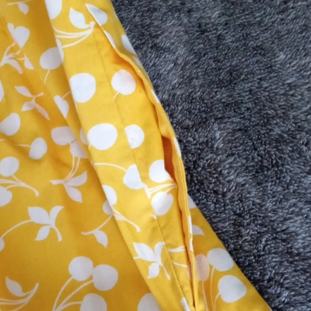 Boden Happy, Cherry Scattered skirt with pockets